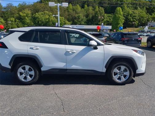 Super White 2020 Toyota RAV4 XLE