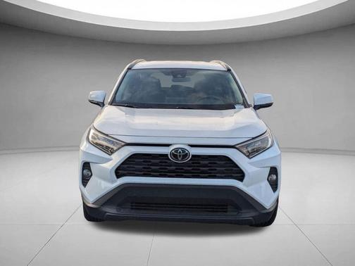 Super White 2020 Toyota RAV4 XLE
