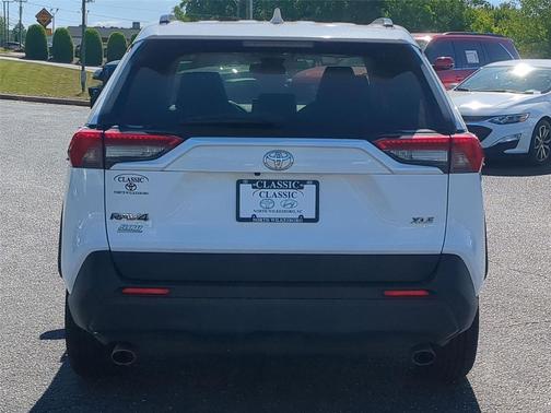 Super White 2020 Toyota RAV4 XLE