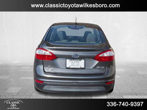 2015 Ford Fiesta SE