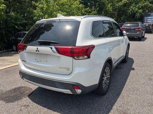 2018 Mitsubishi Outlander SEL