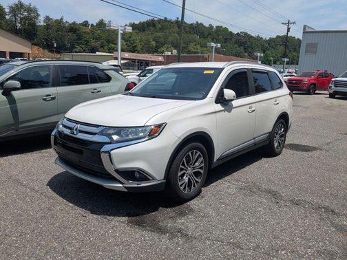 2018 Mitsubishi Outlander SEL