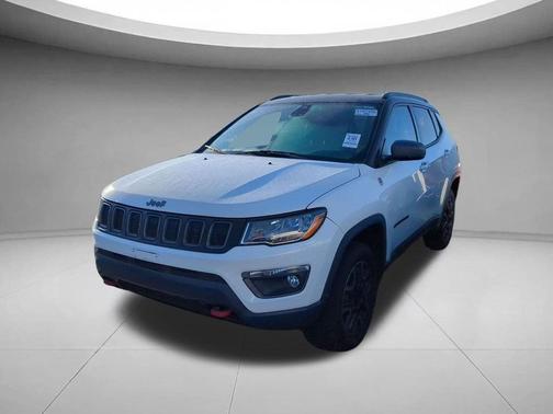White Clearcoat 2019 Jeep Compass Trailhawk
