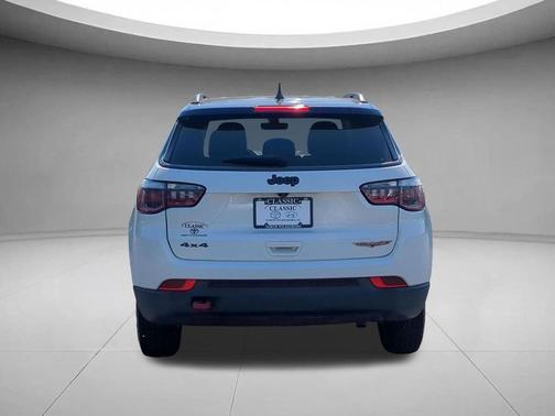 White Clearcoat 2019 Jeep Compass Trailhawk