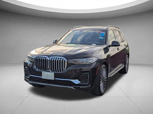 Black Sapphire Metallic 2019 BMW X7 xDrive40i