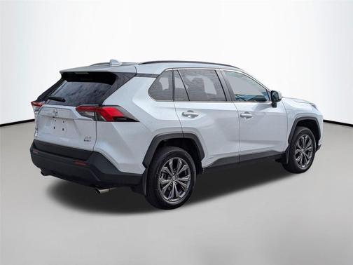2025 Toyota RAV4 Hybrid XLE Premium