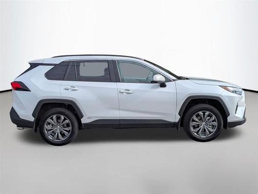 2025 Toyota RAV4 Hybrid XLE Premium