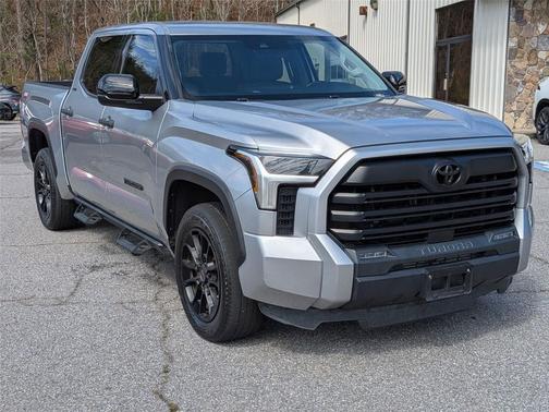 2022 Toyota Tundra SR5