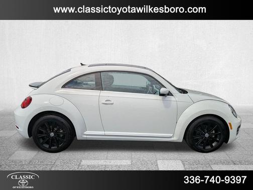 2019 Volkswagen Beetle 2.0T SE