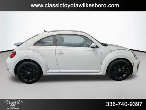 2019 Volkswagen Beetle 2.0T SE