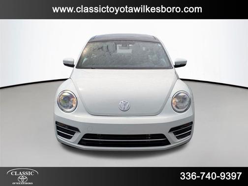2019 Volkswagen Beetle 2.0T SE