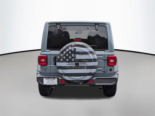 2024 Jeep Wrangler 4-Door Sahara 4x4