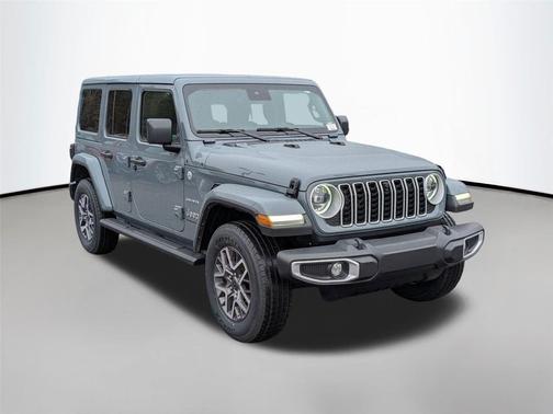 2024 Jeep Wrangler 4-Door Sahara 4x4