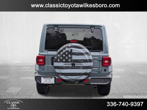 2024 Jeep Wrangler 4-Door Sahara 4x4