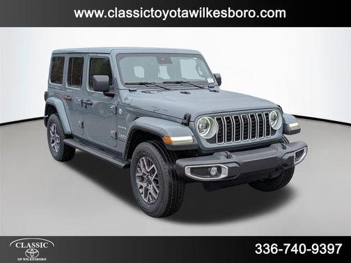 2024 Jeep Wrangler 4-Door Sahara 4x4
