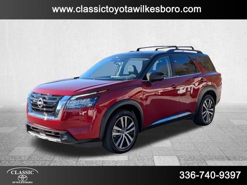 2023 Nissan Pathfinder Platinum 4WD