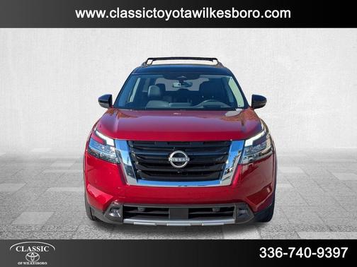 2023 Nissan Pathfinder Platinum 4WD