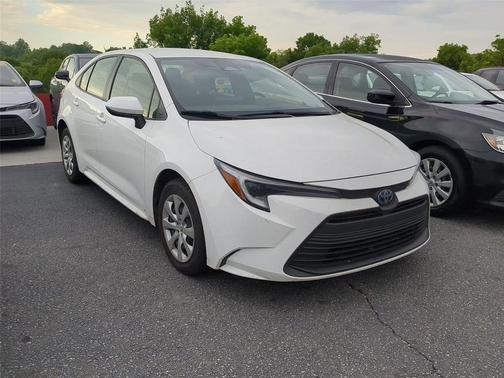 Ice Cap 2024 Toyota Corolla Hybrid LE