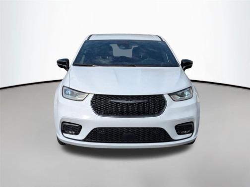 2024 Chrysler Pacifica Hybrid S Appearance Pkg