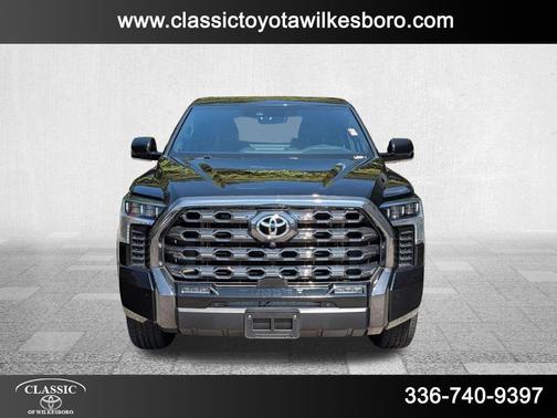 2022 Toyota Tundra Platinum