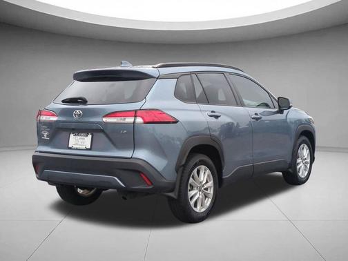 Celestite 2024 Toyota Corolla Cross LE