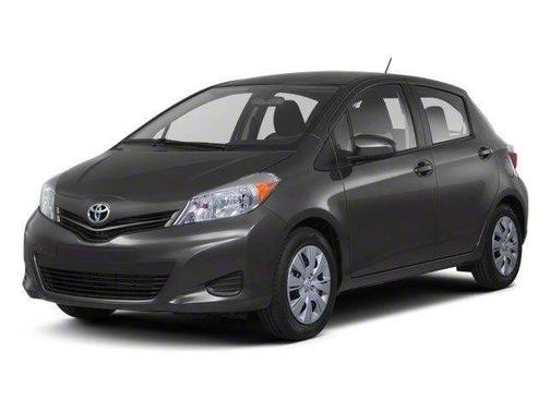 2013 Toyota Yaris LE