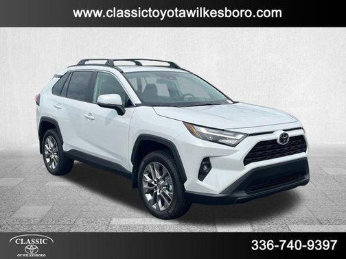 2025 Toyota RAV4 XLE Premium