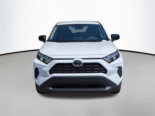 Ice Cap 2025 Toyota RAV4 LE