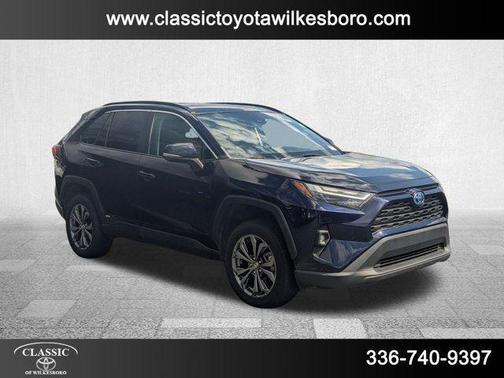 2022 Toyota RAV4 Hybrid XLE Premium