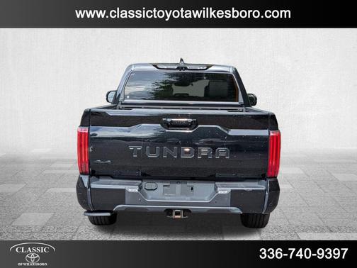 2022 Toyota Tundra Platinum