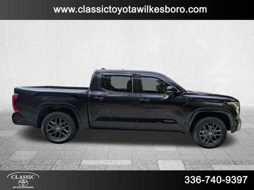 2022 Toyota Tundra Platinum