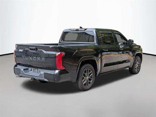 2022 Toyota Tundra Platinum