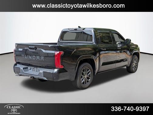 2022 Toyota Tundra Platinum