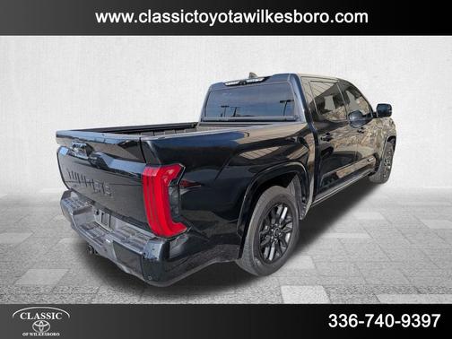 2022 Toyota Tundra Platinum