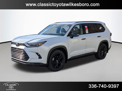 2026 Toyota Highlander Hybrid Base