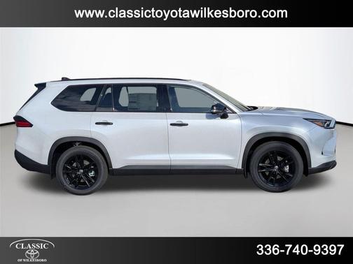 2026 Toyota Highlander Hybrid Base