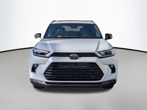 2026 Toyota Highlander Hybrid Base