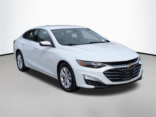 2022 Chevrolet Malibu FWD LT