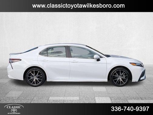 2023 Toyota Camry 