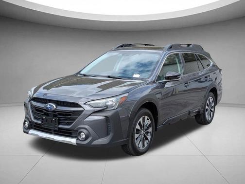 Magnetite Gray Metallic 2023 Subaru Outback Limited