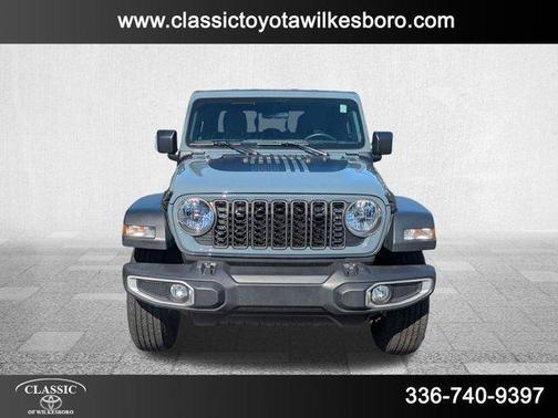 2024 Jeep Gladiator Sport