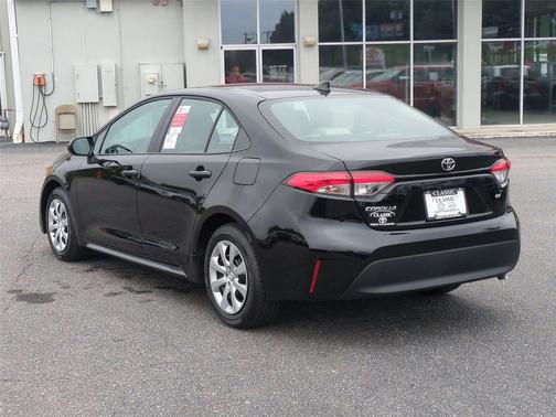 Midnight Black Metallic 2026 Toyota Corolla LE