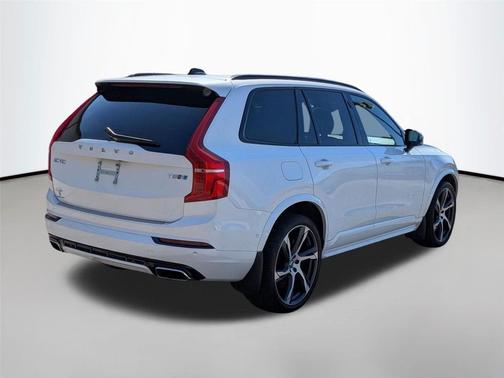2020 Volvo XC90 Hybrid T8 R-Design 7 Passenger