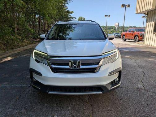 2019 Honda Pilot Touring 8-Passenger
