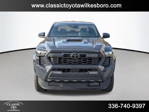 2025 Toyota Tacoma Hybrid TRD Sport