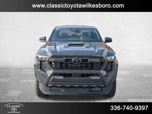 2025 Toyota Tacoma Hybrid TRD Sport