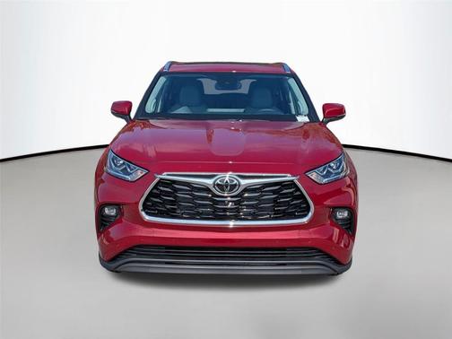 2026 Toyota Highlander Hybrid Limited