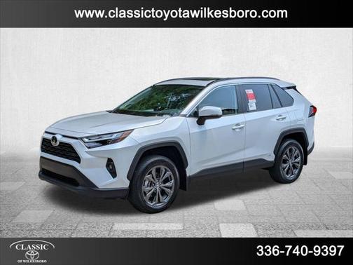 2025 Toyota RAV4 Hybrid XLE Premium