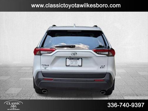 2025 Toyota RAV4 Hybrid XLE Premium