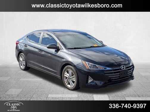 2020 Hyundai ELANTRA SEL